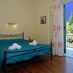 Apartahotel Lola's 3 Dassia (Corfu)